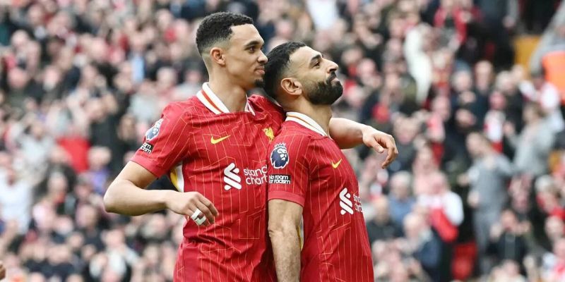 Mohamed Salah: Người Viết Lại Kỷ Lục Ghi Bàn Cho Liverpool 6 Ảnh hượng bên ngoài sân cỏ của Salah