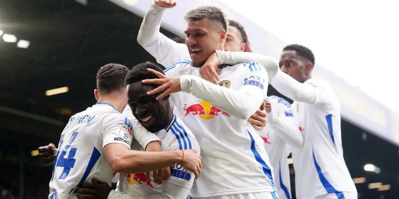 Nhận định Aston Villa vs Leeds United 22h00 ngày 21/2 4 Leedsluoon biết cáchtoar sáng đúng lúc với dàn cầu thủ sắc bén