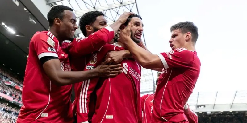 Nhận định trận đấu Liverpool vs Fulham 23h30 ngày 11/4 4 Liverpool đang chơi rất hay gói gọn trong hai từ "hủy diệt"