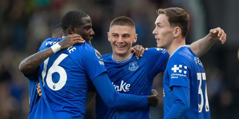 Nhận định trận đấu Everton vs Chelsea 0h30 ngày 22/3 4 Phong độ hiện tại của Everton khá ổn định với tinh thần sắt đá của cả đội